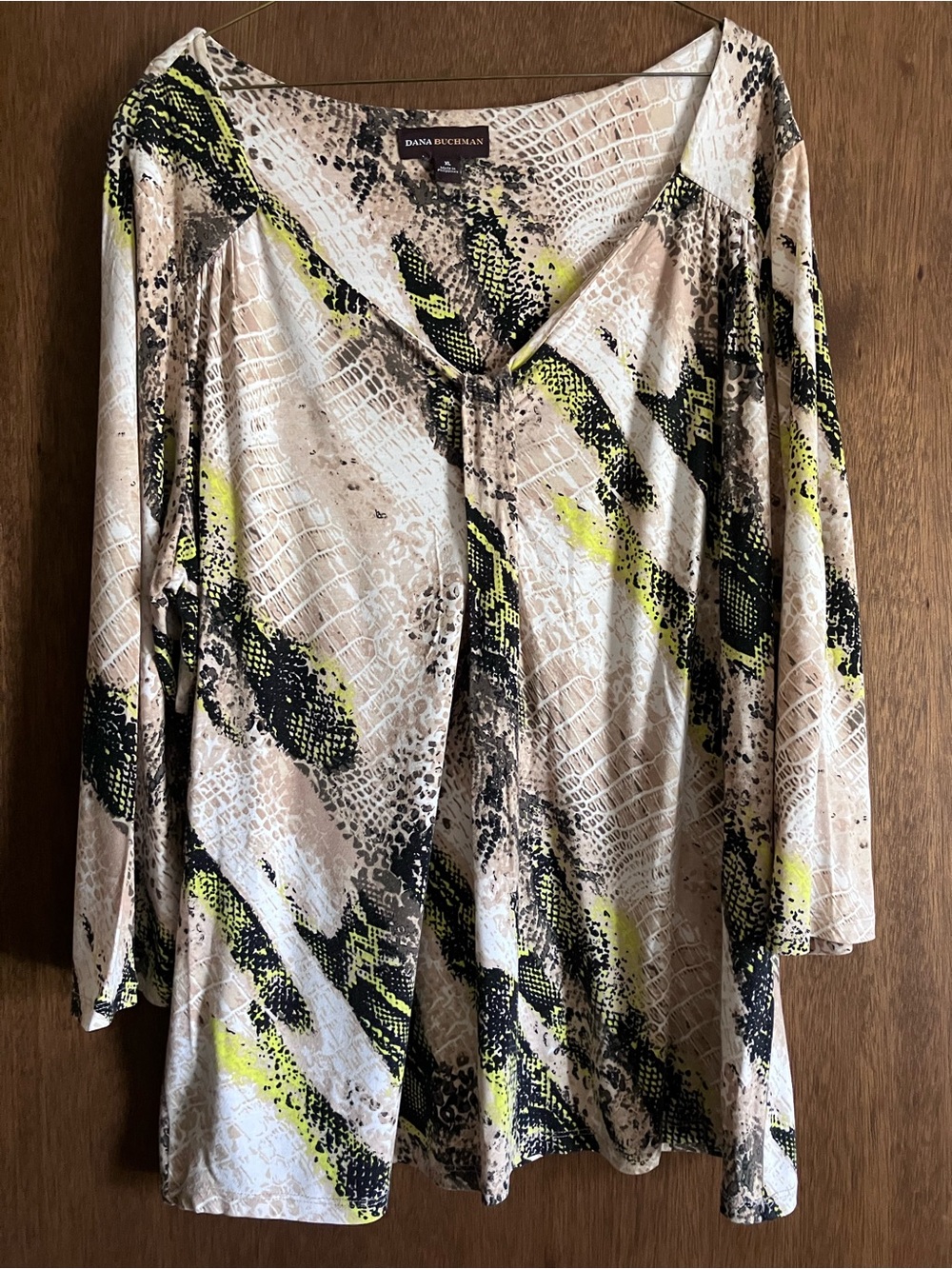 Dana Buchman Snakeskin Print Neon Yellow Top, Size XL, 3/4 Sleeves, Orig Owner